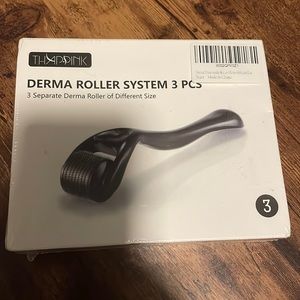 Microneedling roller